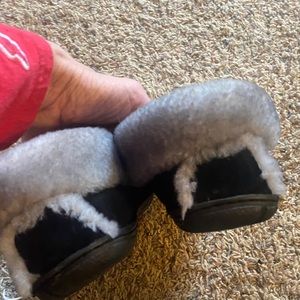 Almost new!! LLBean Women's Wicked Good Moccasins